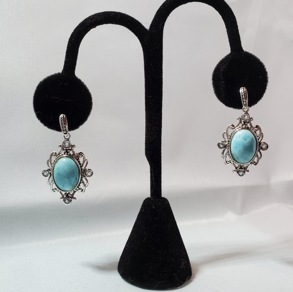 Nwot RARE Larimar silver scrolls dangling earrings